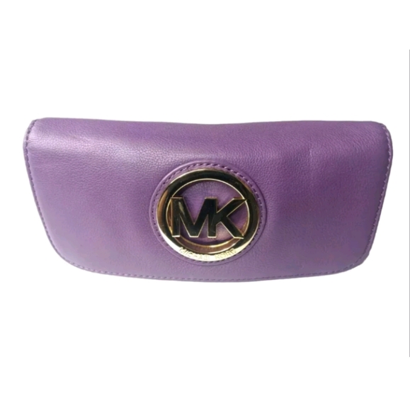 Michael Kors Fulton Purple Clutch Purse Large - Picture 1 of 11